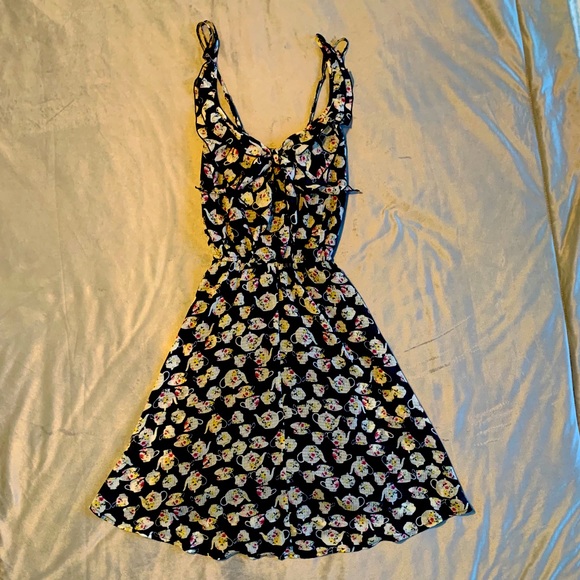 Disney Lauren Conrad TeacupDress Alice Wonderland - Picture 1 of 8